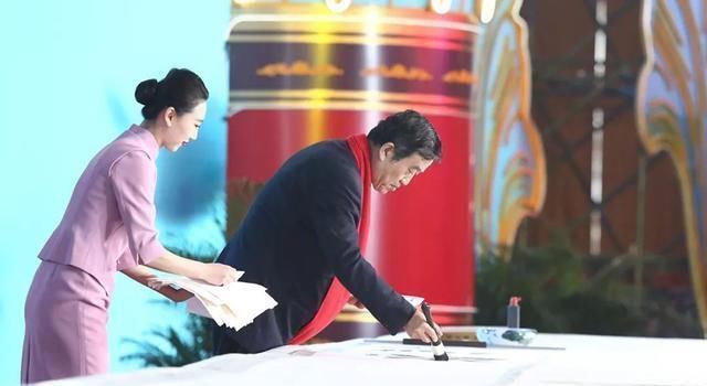 书法家#苏士澍10幅书法写错15个字,是水平太高?还是我们不懂欣赏