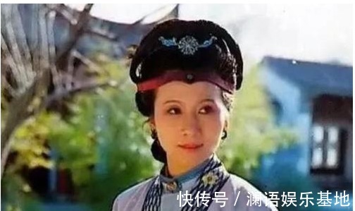 薛家!寄居贾府的两家人,一家想撵也撵不走,一家想留也留不住