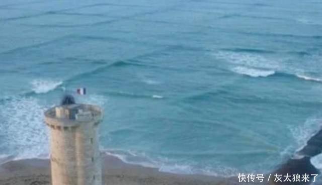 如果在海上发现方形波浪,别犹豫马上离开,否则会有生命危险