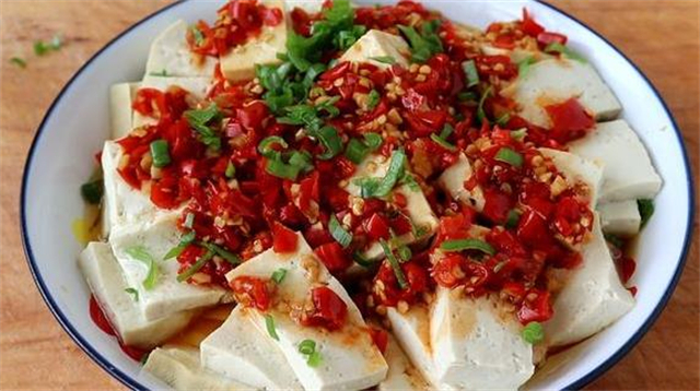 豆腐别再炒着吃,教你新吃法,做法简单快速,开胃又下饭,太香了