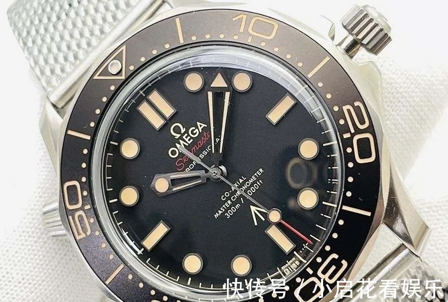 腕表$欧米茄新海马007《无暇赴死》主题版腕表赏析