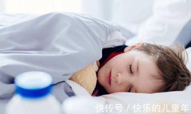 孩子|秋天容易生病,家长要多注意这几件事,避免孩子着凉感冒