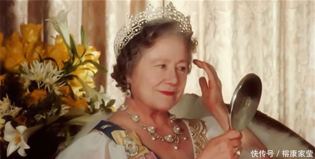以德服人|以德服人！女王母亲王太后，辅佐两代君王，深受英国民众爱戴