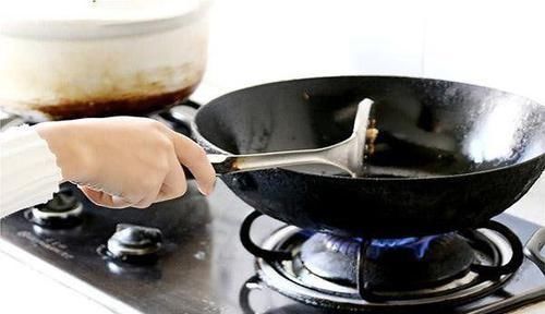 洗碗、炒菜时犯的错,可能让癌症主动找上门,得抓紧改