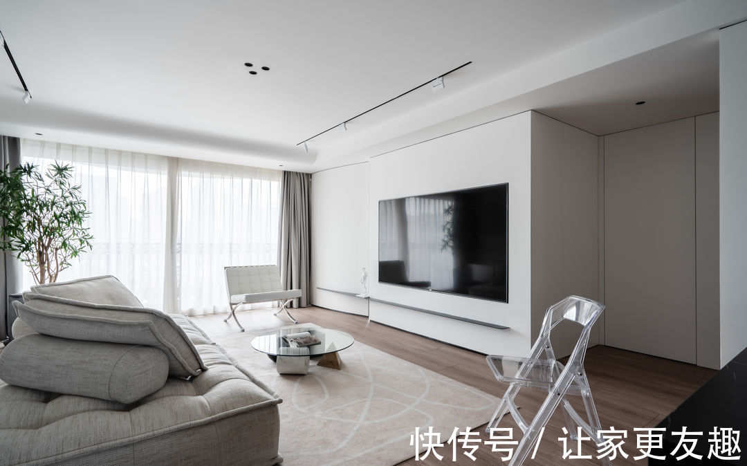 悬浮|悬浮餐厅，125㎡现代艺术博物馆之家，气质动人