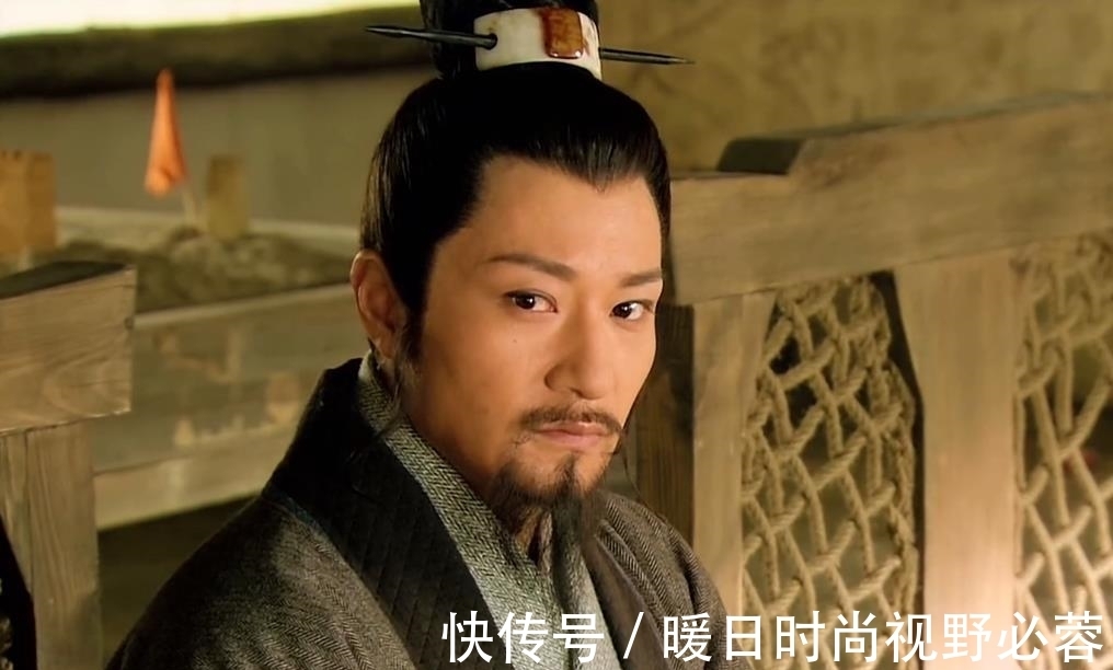 宋江$吴用亲眼看到史文恭那一刻,就什么都明白了:此人不会射箭,射杀晁盖的另有其人