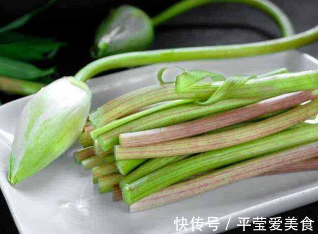 莲心茶|全身是宝,果实清甜,叶子可做茶叶,根很多人爱吃,梗也是美