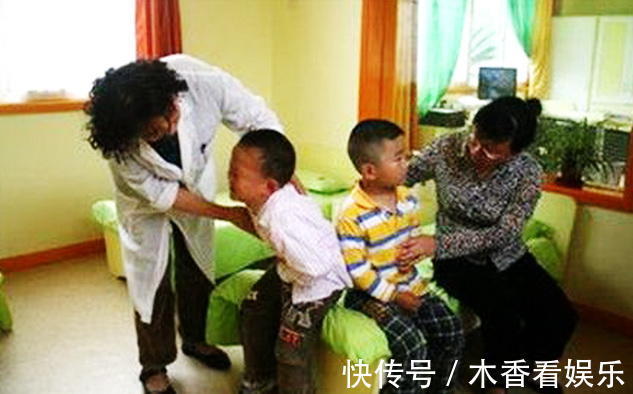 毒素|两岁女童食物中毒,奶奶的动作拣回性命,医生称赞堪比教科书