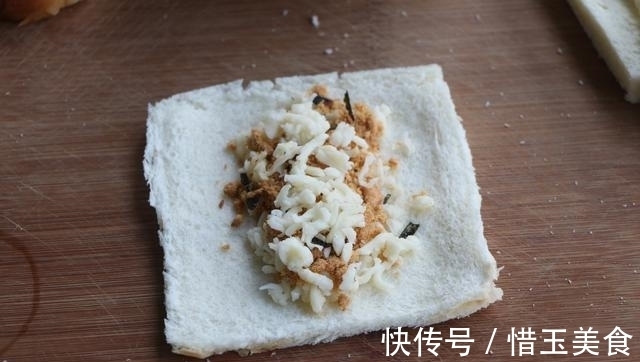 5分钟快手早餐,营养又好吃,一卷一煎就搞定,孩子隔天就要吃!