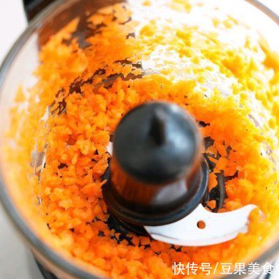 豌豆|把全家人征服的芝士拉丝鱼肉饼,好吃到过分