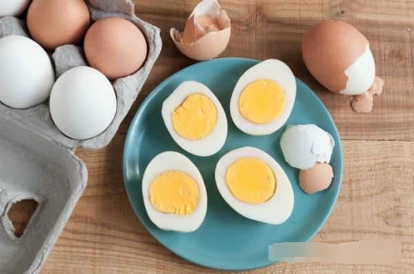 营养元素|吃鸡蛋后一小时内,不要碰此物,可惜很多人不清楚,转告家人