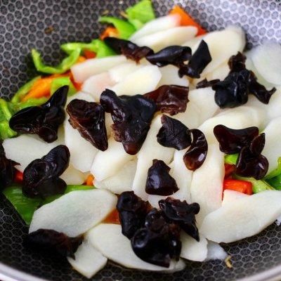 #白色情人节限定美味#山药木耳炒双椒