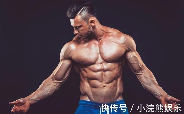 动作|上斜卧推末尾，加入1个哑铃飞鸟动作，更有效刺激上胸肌肉