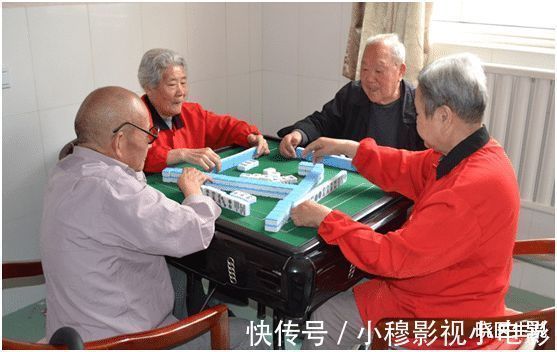 医生|53岁老头不慎得高血压,听医生的话,常吃这种食物,血压170降到120