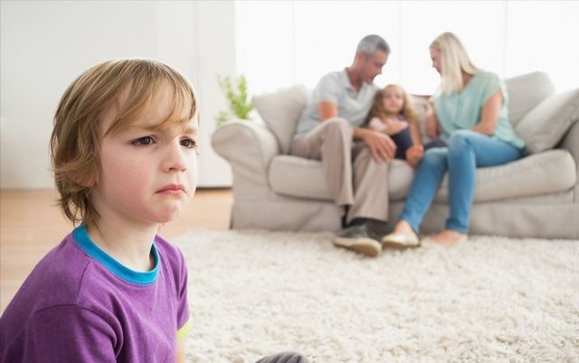 子女|是花几十万做试管婴儿?还是领养孩子?大部分人的选择很现实