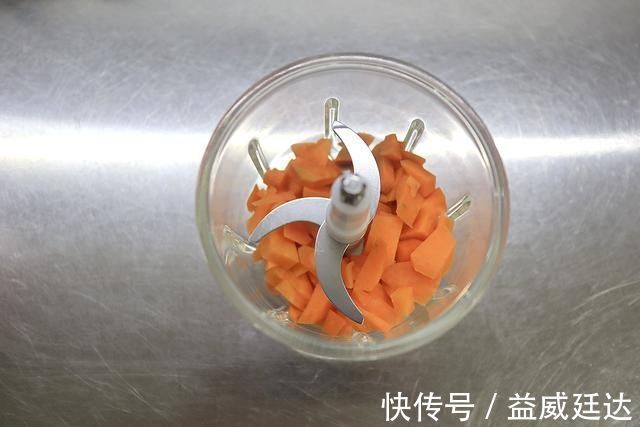 胡萝卜|六一儿童节,给小宝宝做的胡萝卜饭团好看又好吃,大人都想吃