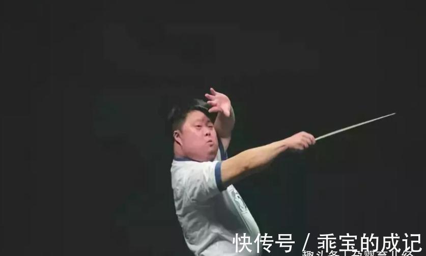 小女孩|无意中发现朋友的孩子是“唐氏儿”,该怎么告诉她?