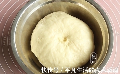 芝麻|这早餐我家隔三差五就吃，不用烤箱，不用1滴水，比包子馒头好吃