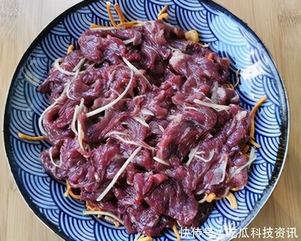 懒人|适合懒人的健康蒸菜,虫草花蒸牛肉