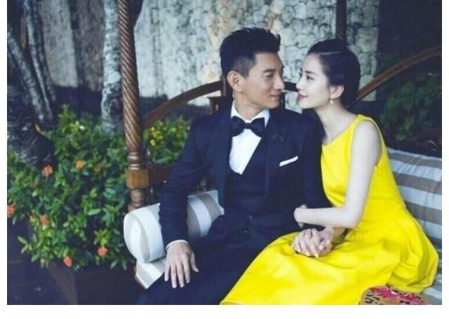 乔振宇不满鲜肉艺人们迟到让自己久等,吴奇隆开口顺利化解尴尬