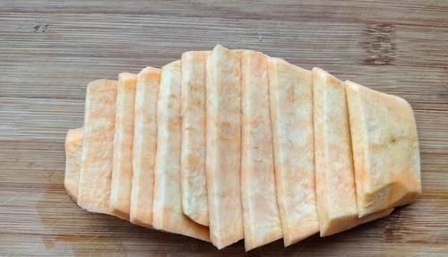 冬天这美味抓紧吃,酥香软糯,我家每年做几百个,家人依然吃不腻