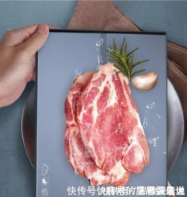 吸油纸|建议大家不管厨房大小,尽量置办这5件好物,实用不贵显档次!