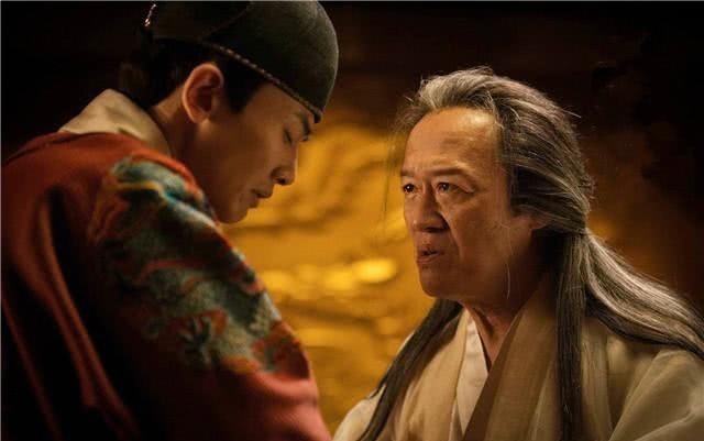 选定|朱由检即位时,大臣准备了四个年号,为何他最终选定“崇祯”