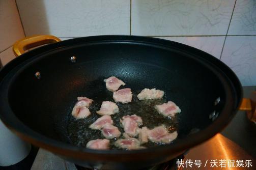 做成|秋季食补就要多吃它,比花菜营养成分还要高,做成干锅特下饭