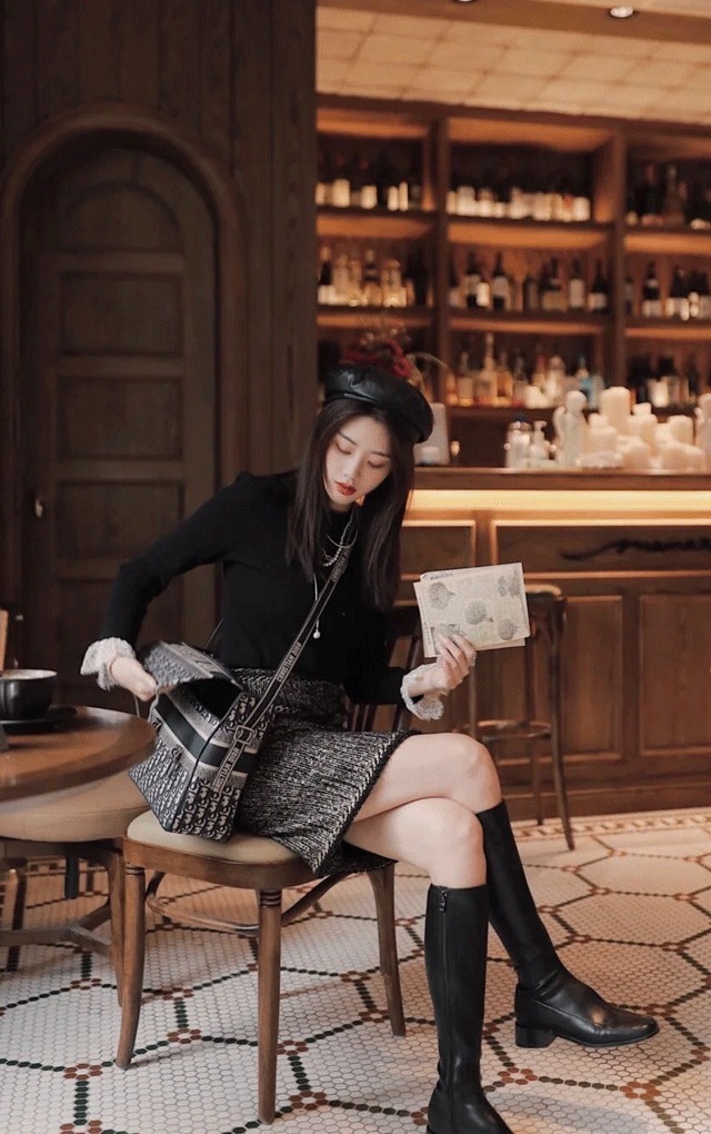 不懂黑色，就别乱穿，真的没有那么百搭，来学习正确穿法