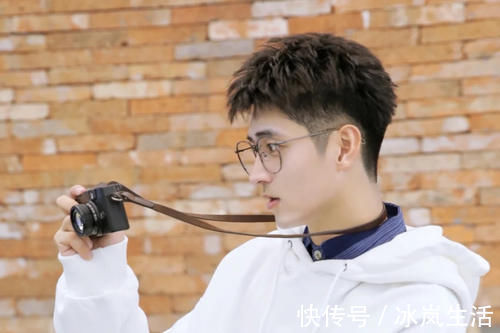 男生|男生好看的发型有哪些?试试这几款,清爽又好看