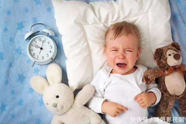 儿科医生|3岁以内幼儿别跟老人同睡，有一种伤害藏得很深，青春期才会显现