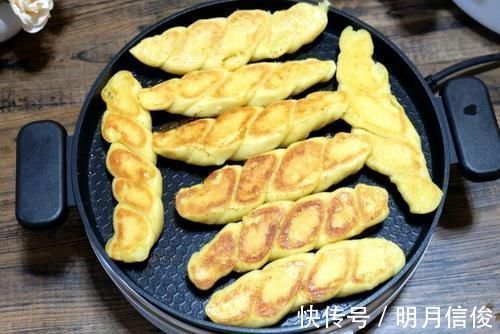 玉米面做面食不用蒸,松软细腻底部焦脆,比蒸的香,全家都爱吃