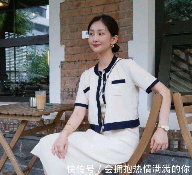 极简|会穿衣搭配很关键，只要会搭配，穿上基础款也能在人群中脱颖而出