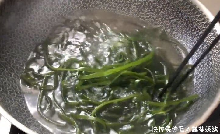 入伏|入伏后，多吃此菜，2元一斤，补钙防贫血，做成面食，放凉也不硬