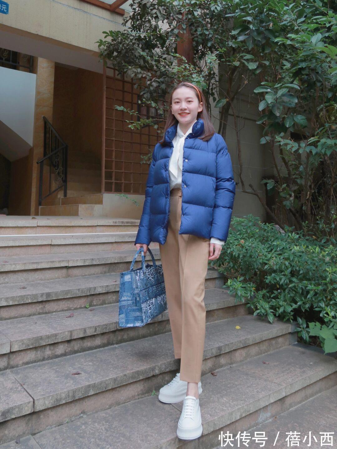 天蓝色|冬季赶时髦也不能忘了保暖,分享4款实用“羽绒服”,适合普通人