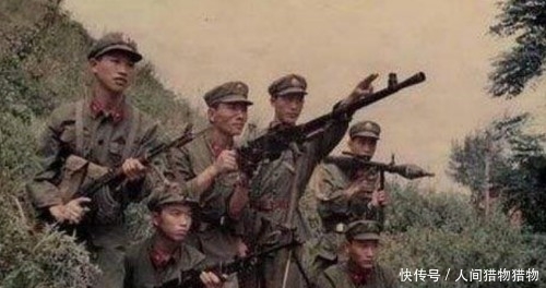 解放军|越南女兵被俘后一行为，导致我军损失惨重，直接下令将其全部处死