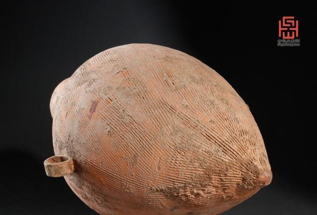 文化|商周二里头文化尖底瓶