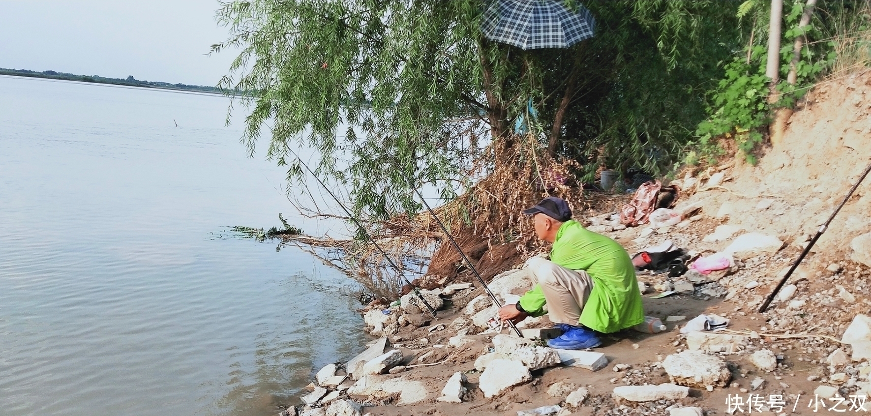 鲤鱼|七旬老夫妻“守钓”黄河滩，每周雷打不动把钓鱼当作一种生活