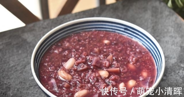 小米|立秋后，多吃这碱性食物，搭配四种食材煮粥，香滑浓稠滋润去秋燥