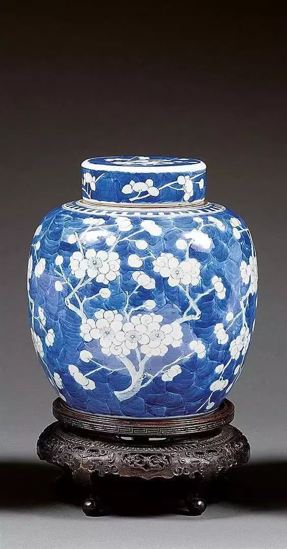 国色|青花瓷的跨时代之美