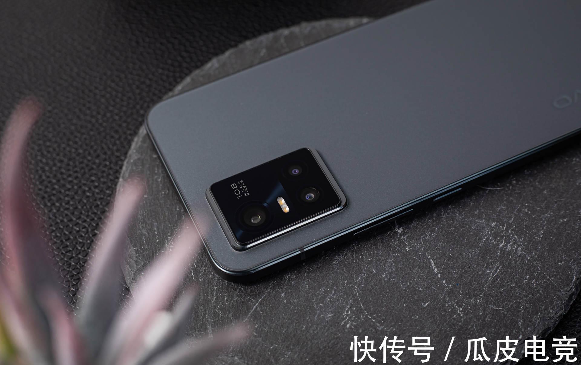 用户|想要一张满分自拍很困难？试试vivoS10Pro