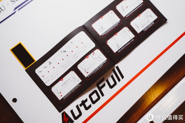 礼物|超彰显“钞能力”的礼物——傲风联名高达电竞桌上手体验