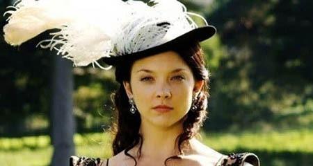 茵内斯|史上最痴情的国王，在朝堂上立情人为后，大臣一看，竟是一具骷髅