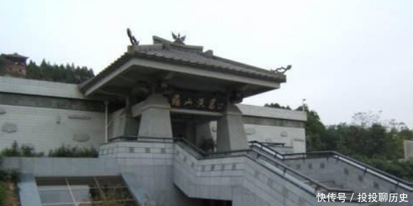 解开|研究多年不知墓主人是谁,却被电工解开真相,结果被抓走了!