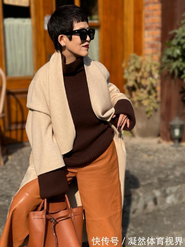 皮裤|60岁的女人,过年少穿“一身红”,这几组高级色搭配,优雅时髦