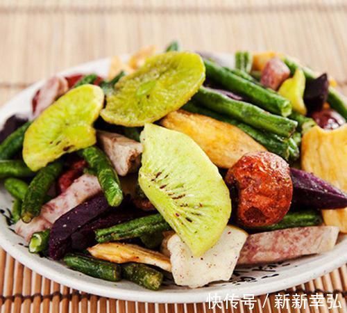 果蔬|宁愿大口吃肉,也别吃这4种食物,看着不油腻却是“脂肪的温床”