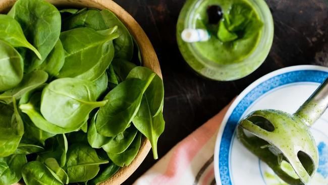 眼睛|5种眼睛“最爱”的食物！牢记3字巧护眼，爱玩手机的人一定要看