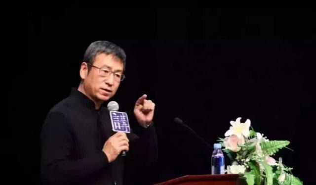 寄宿制|“再苦也不会让孩子住校”,白岩松谈寄宿制伤害,背后原因很现实