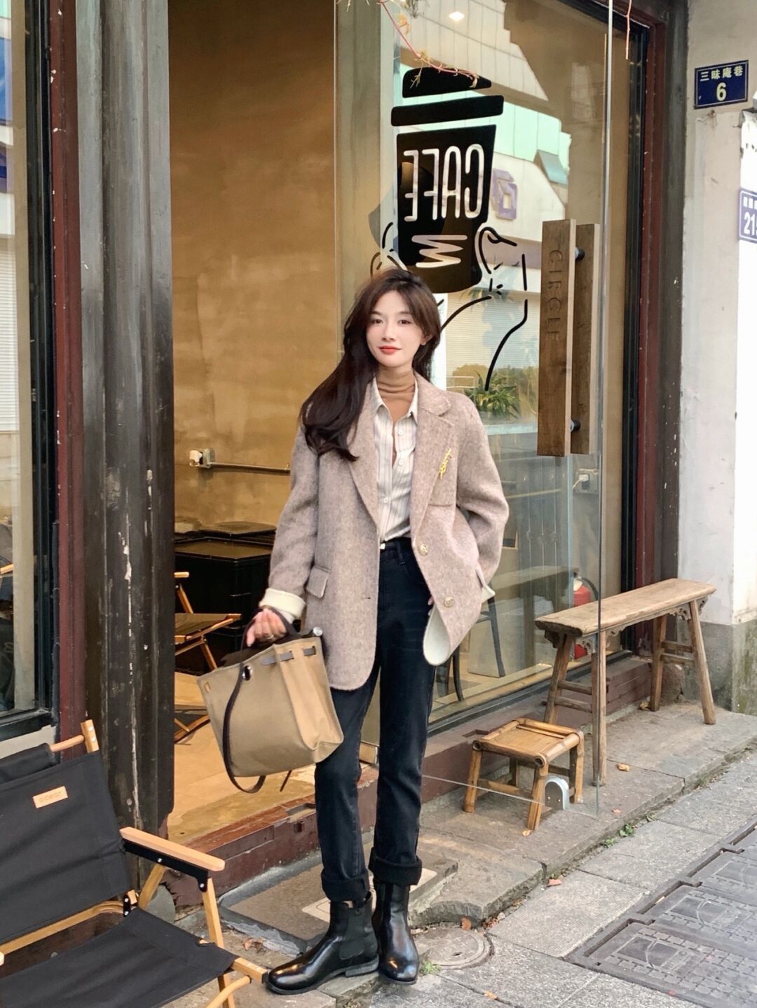 针织衫 秋季穿搭没头绪?试试这些保暖洋气的气质穿搭,日常实用又百搭