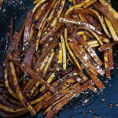 花椒油|休闲小吃麻辣香干